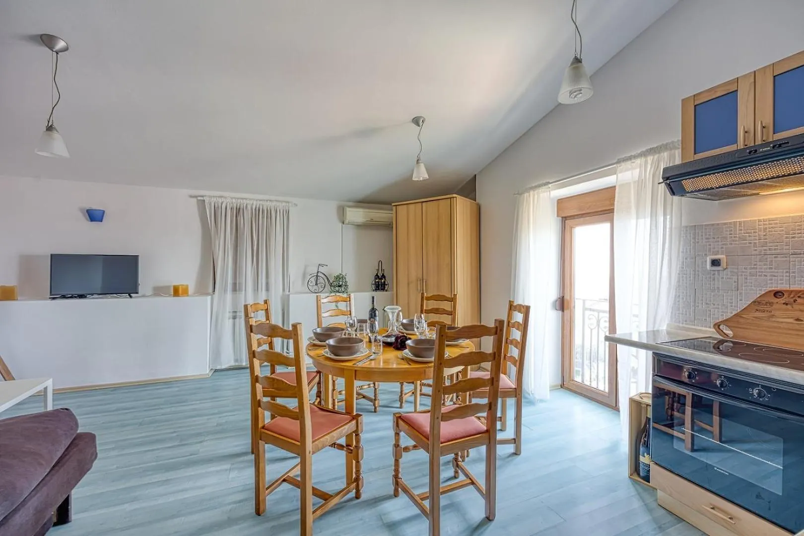 Višnjan Apartments Bacva With Pool 0*,