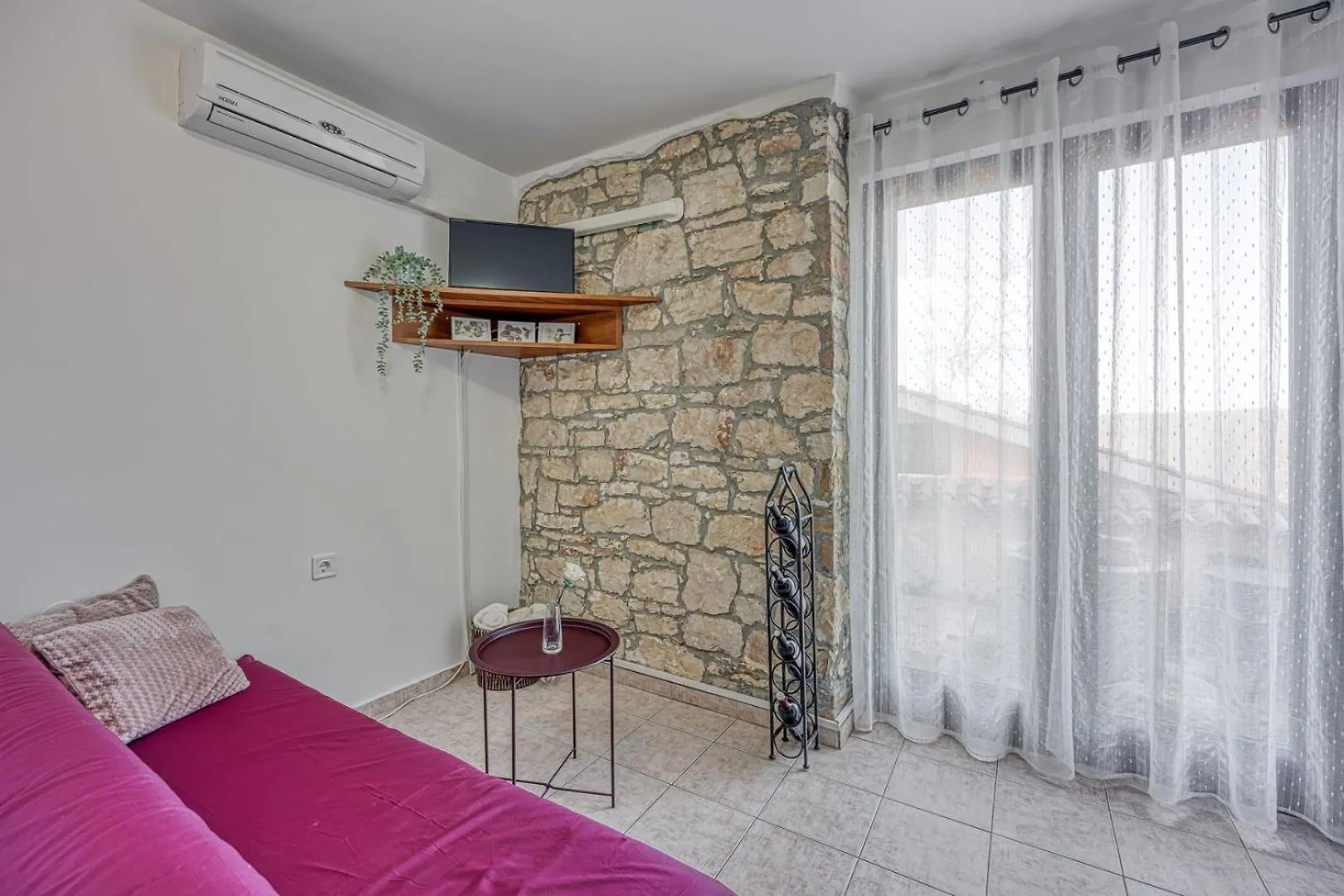 Višnjan Apartments Bacva With Pool בית הארחה